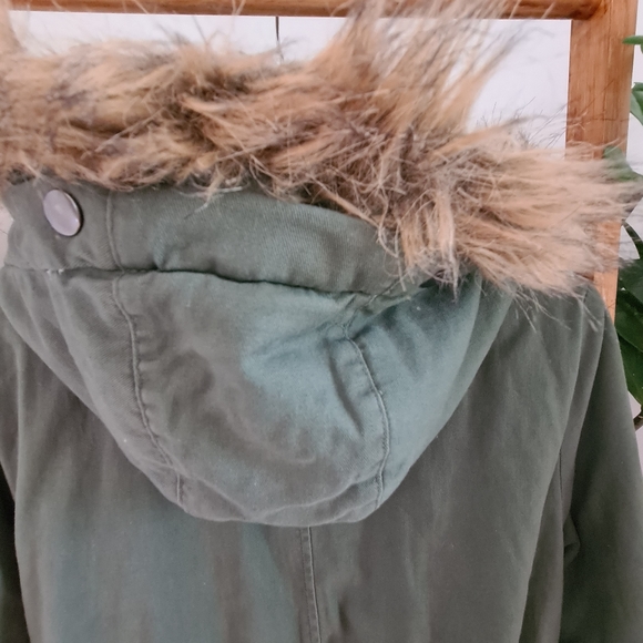 Long Puffer Hoodie Jacket Size 12 - Picture 5 of 13